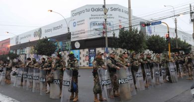 54 FISCALES Y 300 POLICÍAS INTERVIENEN CENTRO COMERCIAL LAS MALVINAS