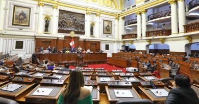 CONGRESO: Pleno rechazó reelección inmediata para alcaldes y gobernadores regionales