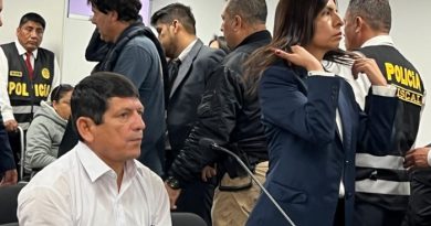 AGUSTÍN LOZANO: Poder Judicial revocó detención preliminar contra presidente de la FPF