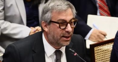 CORVETTO: Niega ante el Congreso «graves irregularidades» durante comicios y dice que fue «un error puntual»