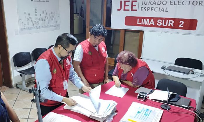JNE: Recién a mediados de mayo daría a conocer resultados de elección presidencial
