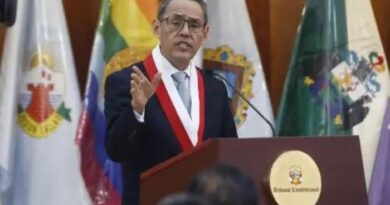 HELDER DOMÍNGUEZ: Asume presidencia del Tribunal Constitucional
