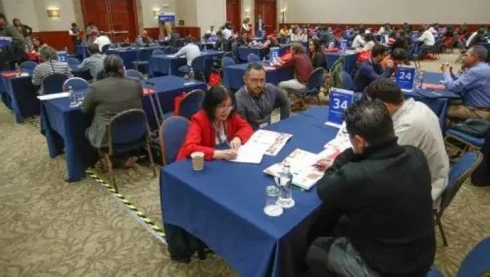 ECUADOR: Empresas peruanas de servicios buscan cerrar negocios por US$ 4 millones