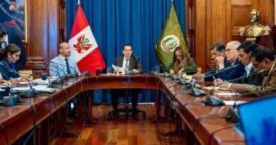CONGRESO: Así quedó la distribución de las mesas directivas de las Comisiones del Senado CONGRESO: Así quedó la distribución de las mesas directivas de las Comisiones del Senado