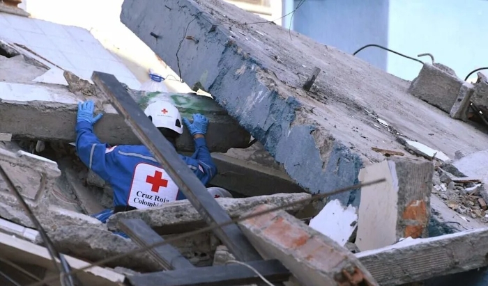 COLOMBIA: Sube a 169 fallecidos por terremoto y Cruz Roja continúa en rescate de desaparecidos