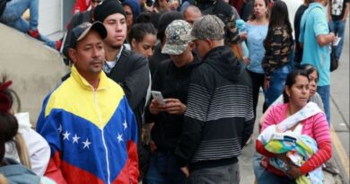 MINDEF: Evalúa usar terrenos de FF. AA. como albergues de retención para indocumentados