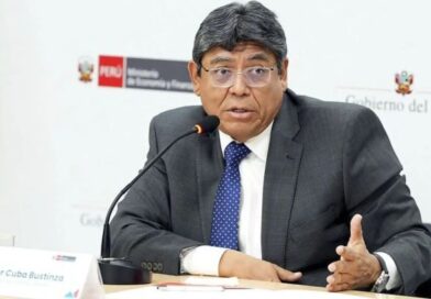 MEF: Otorgarán bonos a 144 mil microempresas por única vez, en octubre, ante aumento de RMV