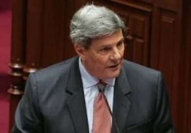 RAFAEL REY: Presentó su renuncia a la cartera del MTC «por razones de salud»