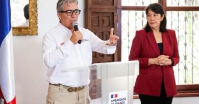 PERÚ: Presenta proyectos de vivienda sostenible y agua en roadshow en la embajada de Francia