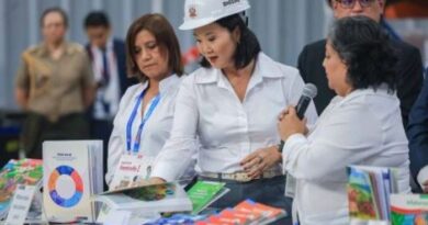 FUJIMORI: «Los próximos textos escolares saldrán sin ningún tipo de ideología»