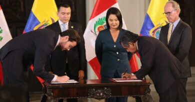 ECUADOR:  Venderá al Perú 16,2 millones de barriles de petróleo