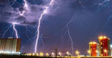 CHILE: El Niño golpea Santiago con tormenta eléctrica, lluvia y granizo